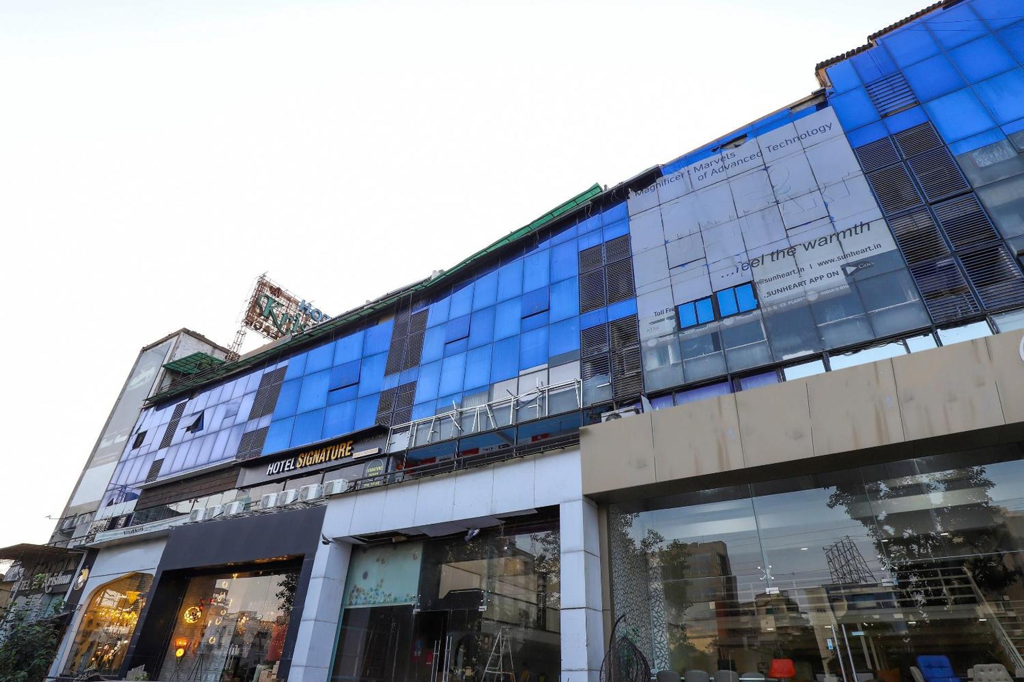 Oyo Hotel Shree Niwas アーメダバード エクステリア 写真